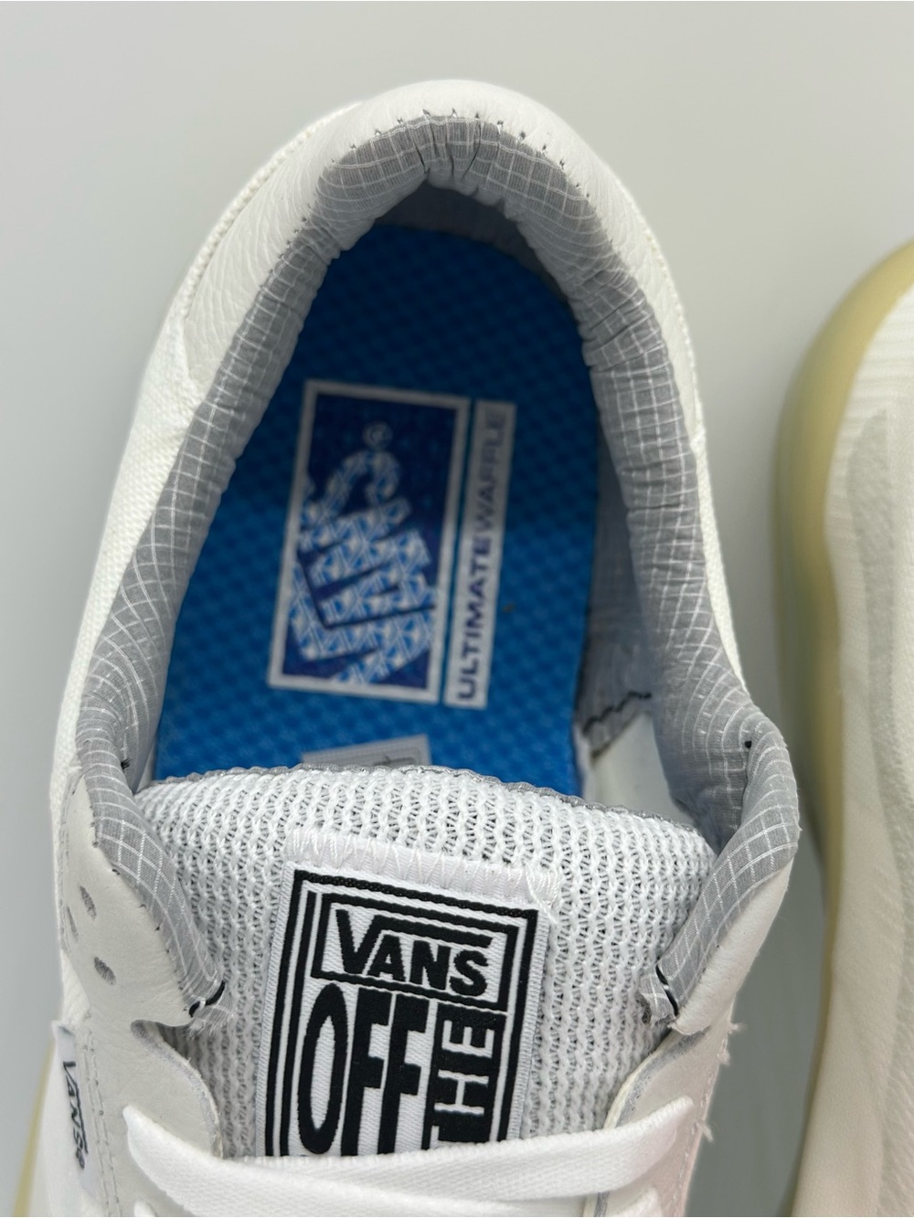 Vans Men’s White Low-Top Sneakers with Translucent Yellow Sole - Picture 4 of 11